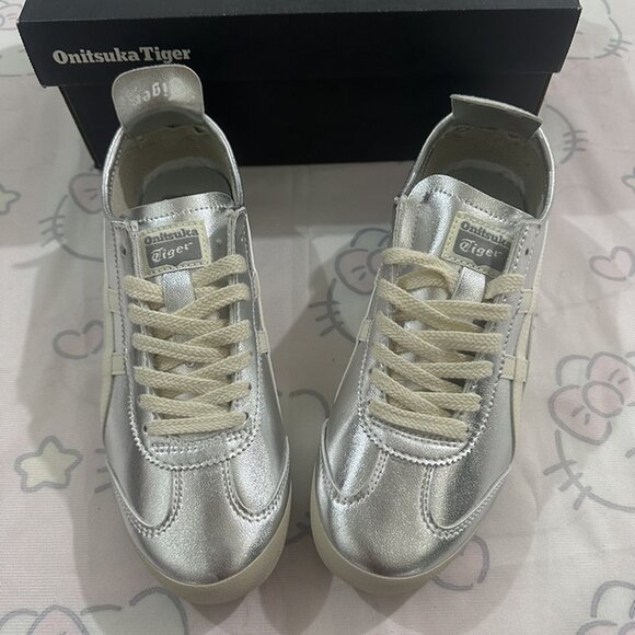 Onitsuka Tiger Beige And Silver Trim Sneakers - Picture 6 of 6